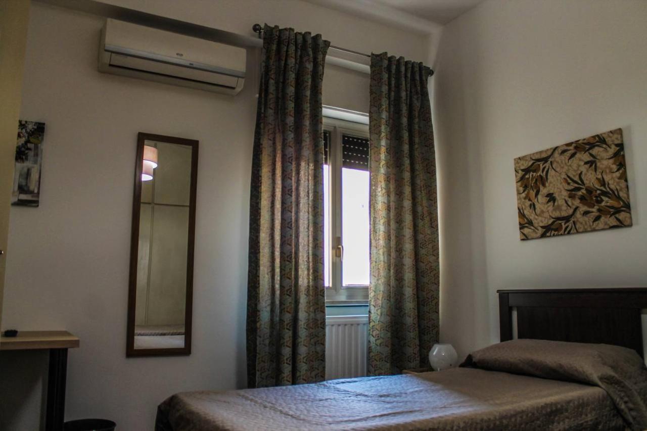 Alexander House Hotell Palermo Eksteriør bilde