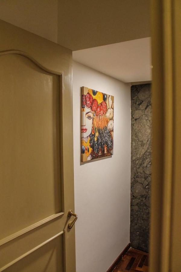 Alexander House Hotell Palermo Eksteriør bilde